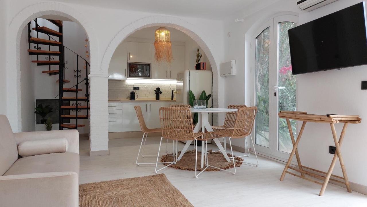 New Boho Home With Balcony, Private Garden And Communal Pool Nerja Buitenkant foto