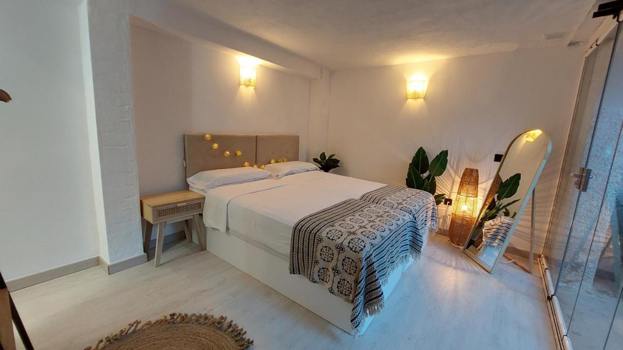 New Boho Home With Balcony, Private Garden And Communal Pool Nerja Buitenkant foto
